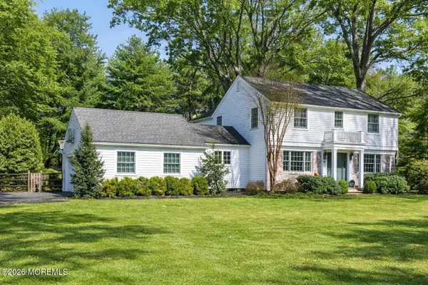 19 Laurelwood Drive, Little Silver, NJ 07739