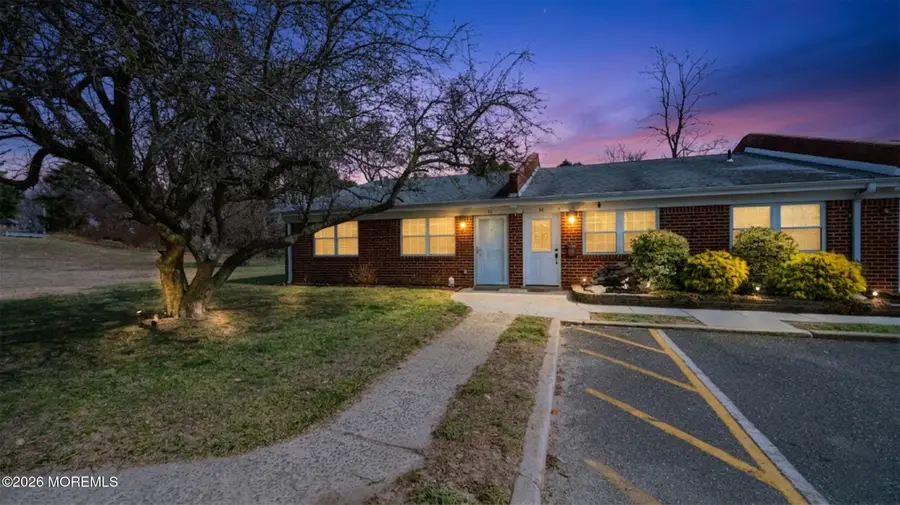 52 Breeze Court #90, Brick, NJ 08724 - #2