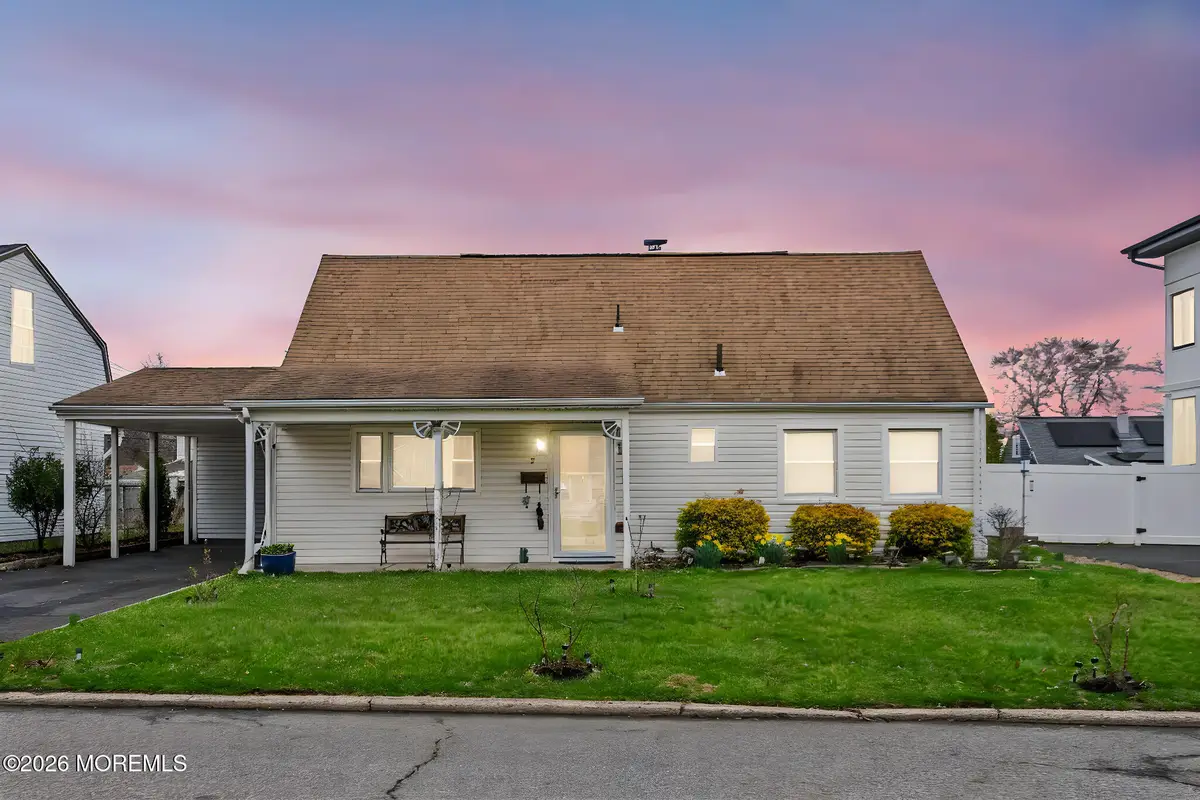 5 Arthur Place, Iselin, NJ 08830 - #1