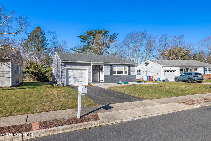 22 Down Court, Toms River, NJ 08757 - #2