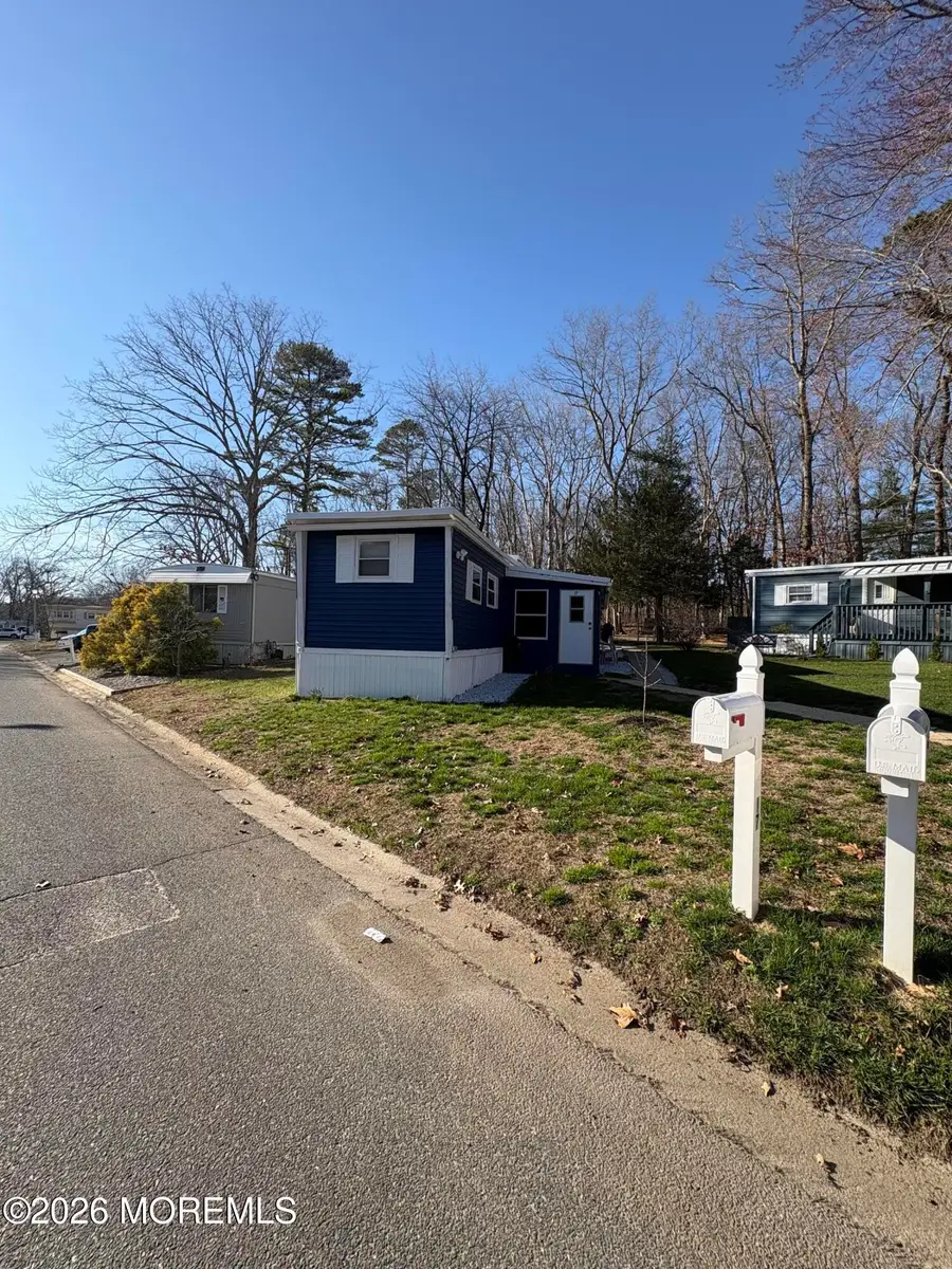 17 Roberts Road, Toms River, NJ 08755 - #2