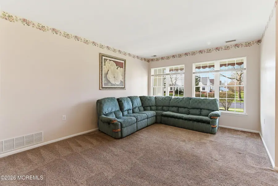 80 Nightingale Drive, Hamilton, NJ 08330 - #2