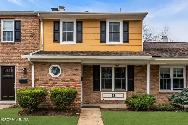 72 Kingsley Way, Freehold, NJ 07728