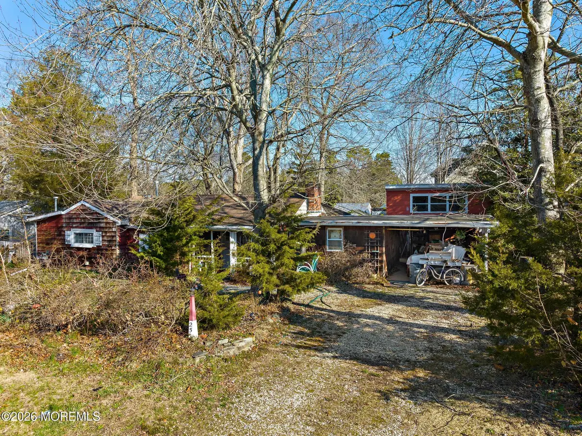 25 Central Avenue, Waretown, NJ 08758 - #1