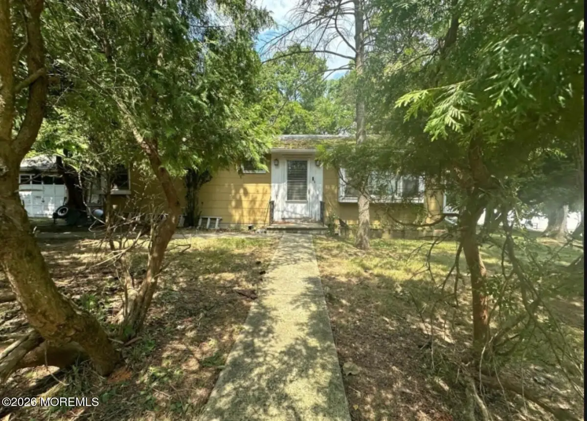 420 Bellwood Avenue, Asbury, NJ 08802 - #1