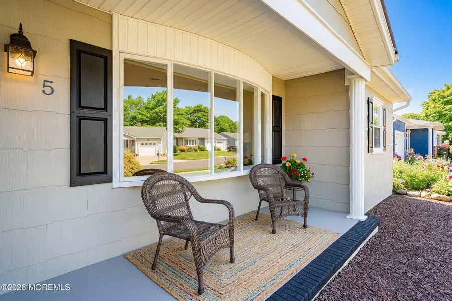 5 Bennington Drive, Toms River, NJ 08757 - #3