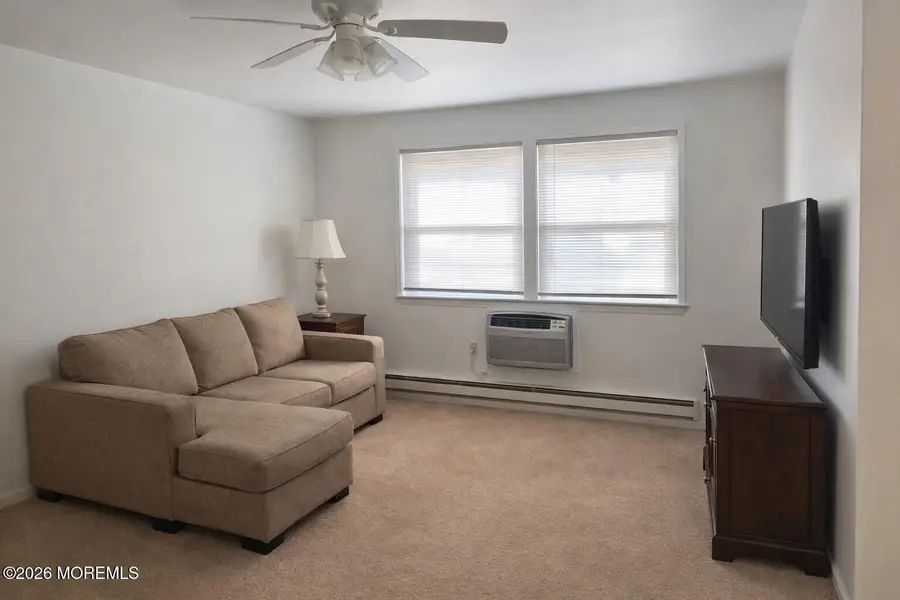 3 Quaker Lane #D, Whiting, NJ 08759 - #3