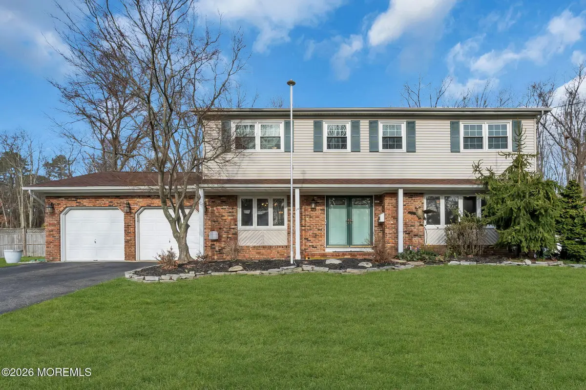 14 Pepperridge Road, Howell, NJ 07731 - #1