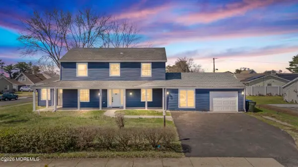 101 Bayberry Lane, Willingboro, NJ 08046