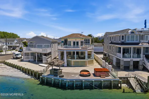 2011 Sunset Avenue, Surf City, NJ 08008