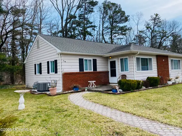 31 Pheasant Street #B, Manchester, NJ 08759