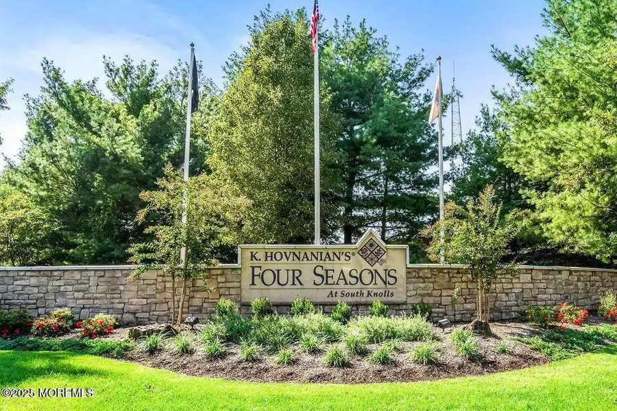 5 Banstead Way, Jackson, NJ 08527 - #2