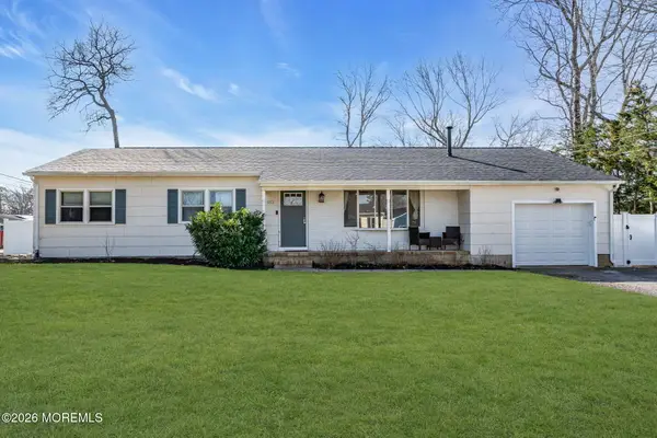 553 Vaughn Avenue, Forked River, NJ 08731