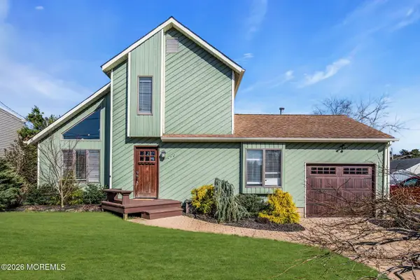 779 Dunedin Street, Toms River, NJ 08753