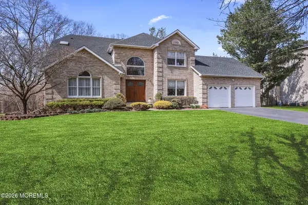 6 Candeub Court, Manalapan, NJ 07726