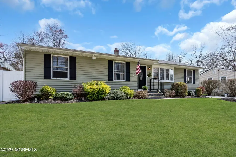 7 Chestnut Street, Jackson, NJ 08527 - #3