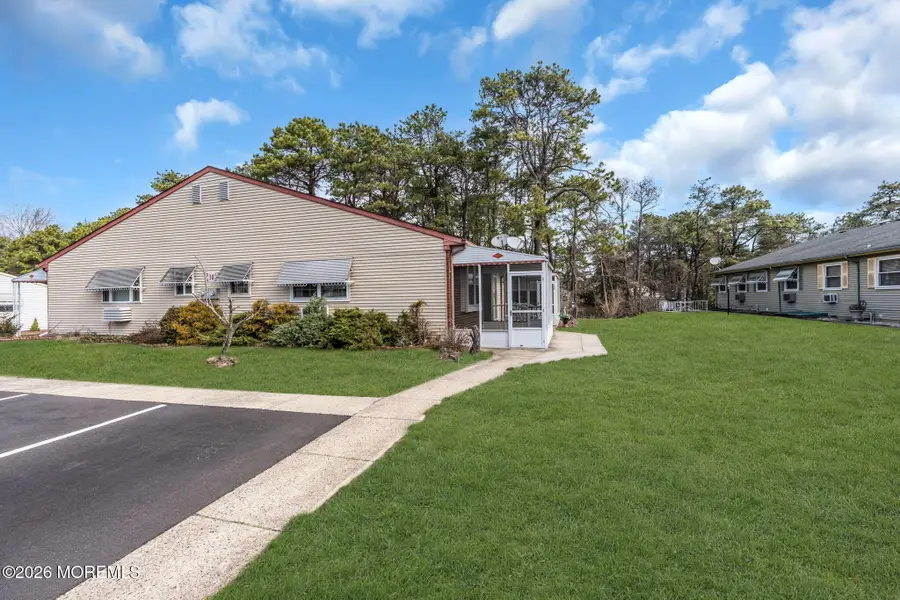 30 Easton Drive #B, Whiting, NJ 08759 - #3