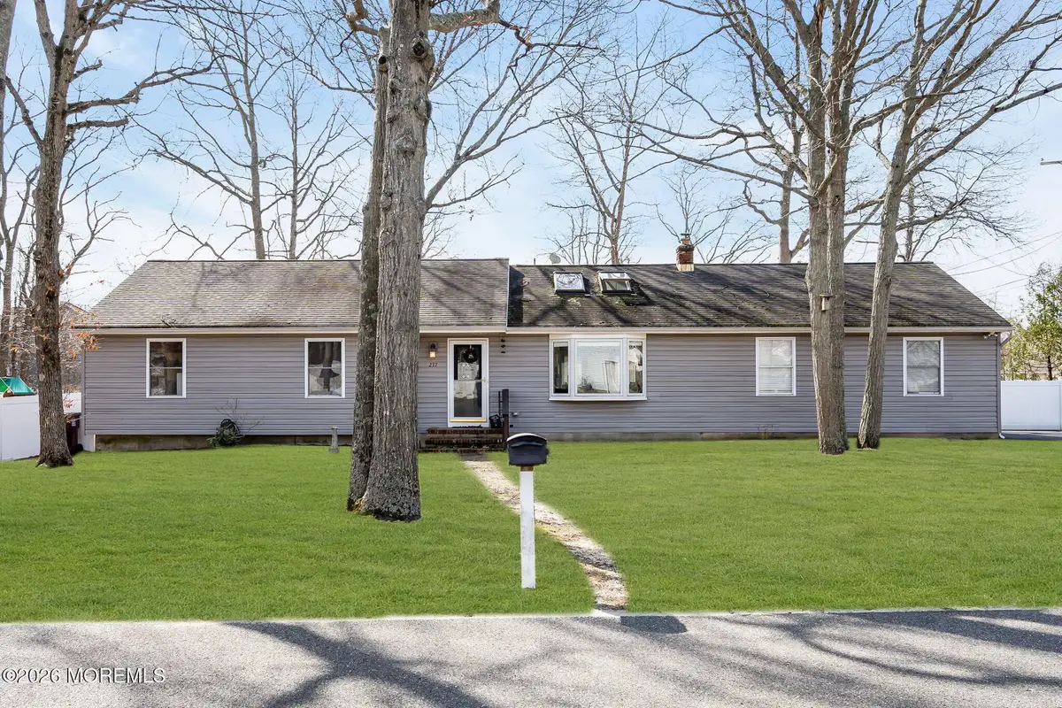 237 Virginia Avenue, Bayville, NJ 08721 - #1