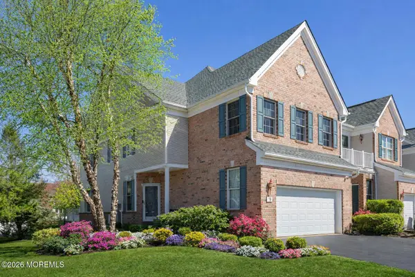 9 Chatsworth Road, Manalapan, NJ 07726