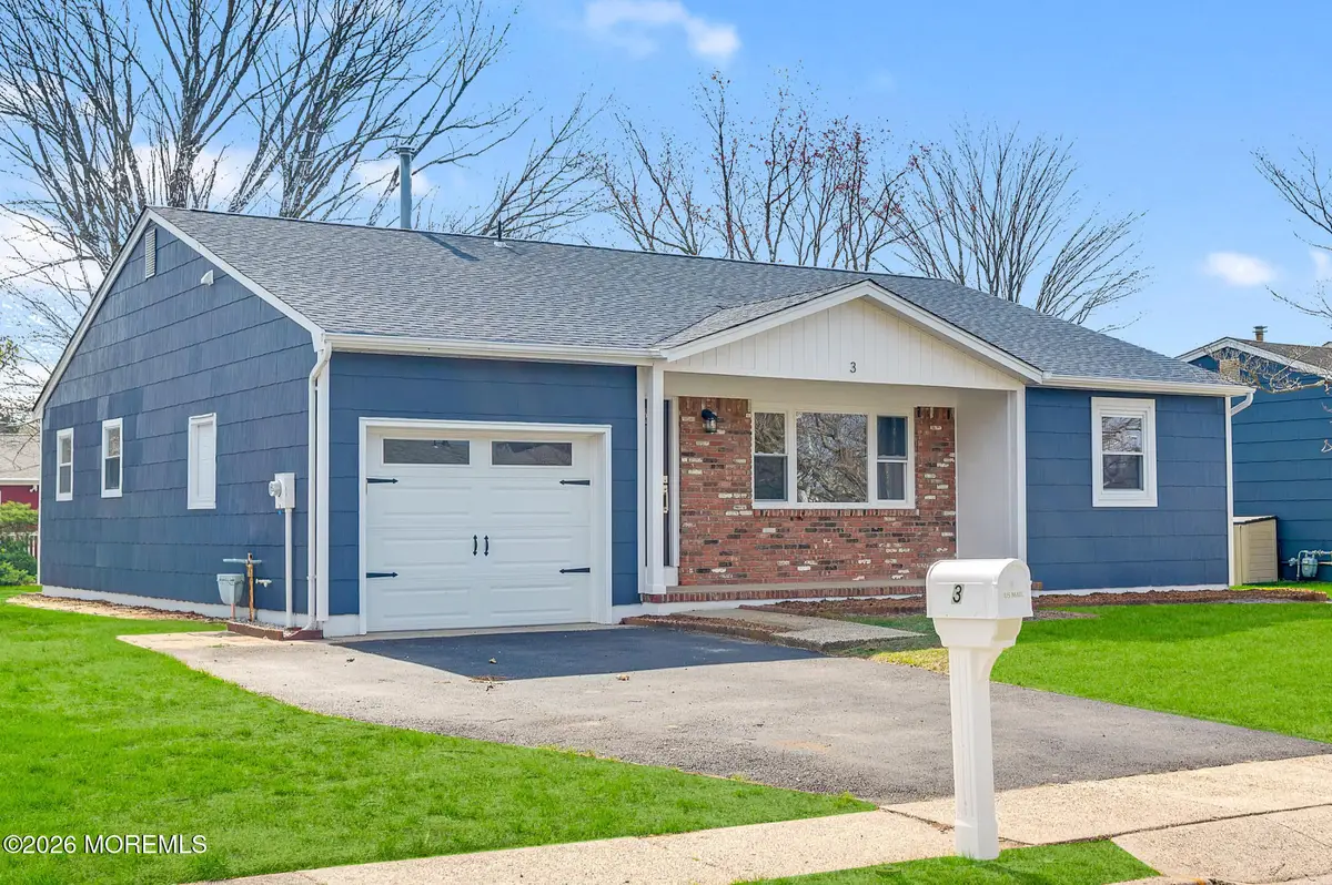 3 Pembroke Lane, Berkeley, NJ 08757 - #1