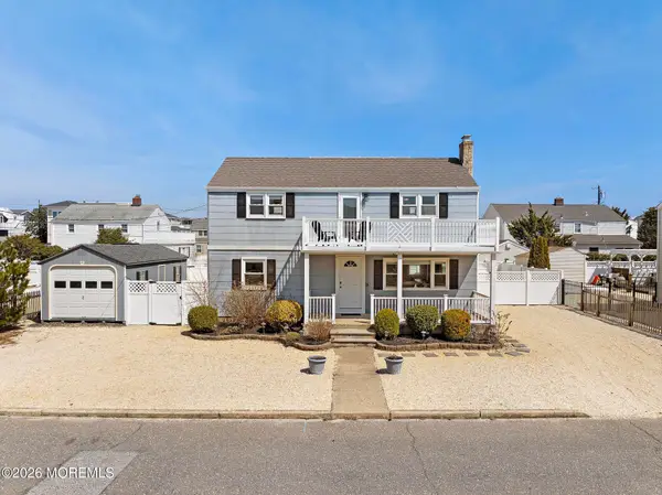15 Colorado Avenue, Long Beach Twp, NJ 08008