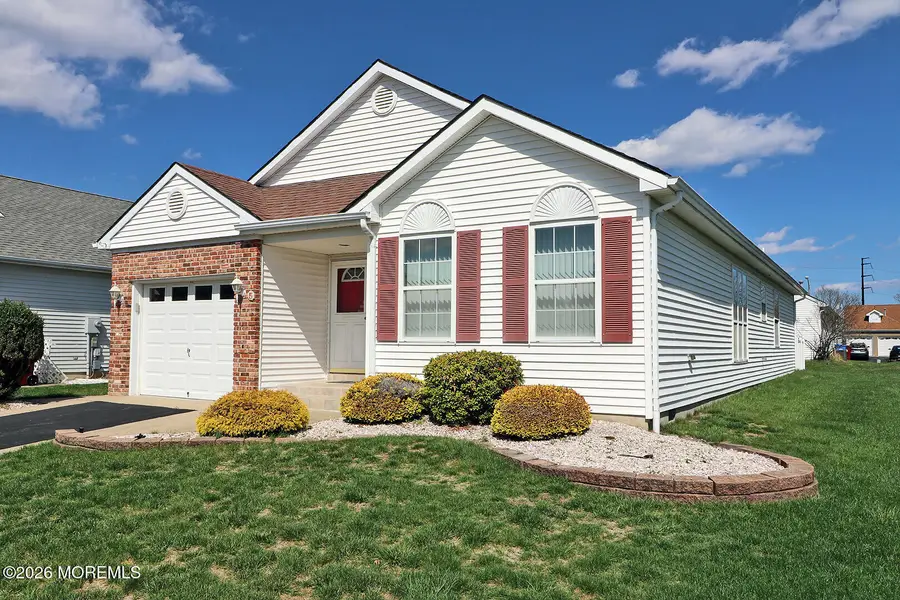 5 Tonbridge Court, Toms River, NJ 08757 - #3