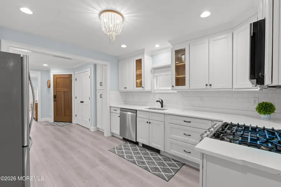 11 Center Street, Sea Bright, NJ 07760 - #3