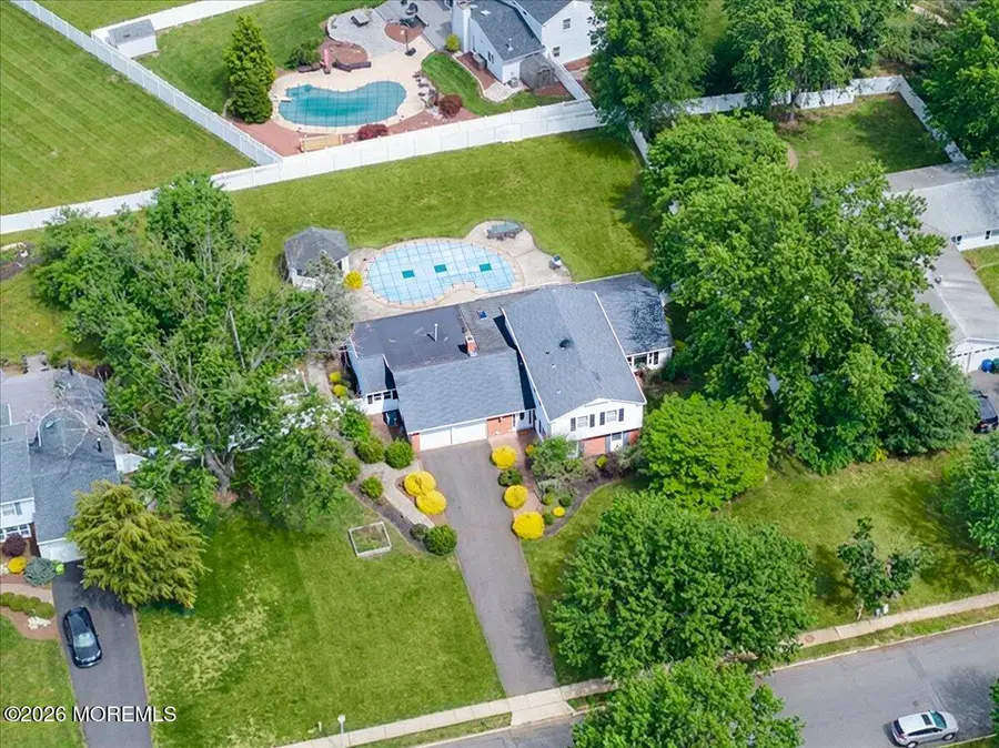 21 Applegate Road, Freehold, NJ 07728 - #3