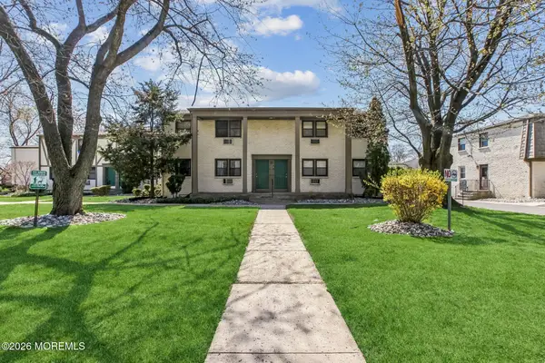 500 Cliffwood Avenue #D13, Matawan, NJ 07747