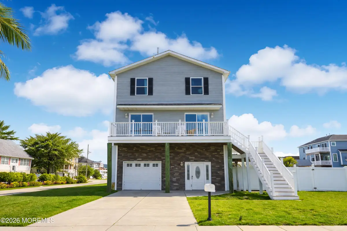 607 Bay Avenue, Union Beach, NJ 07735 - #1