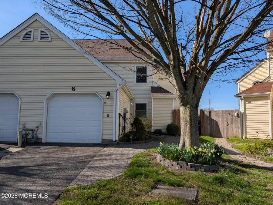 6 Kilmer Court, Freehold, NJ 07728 - #2