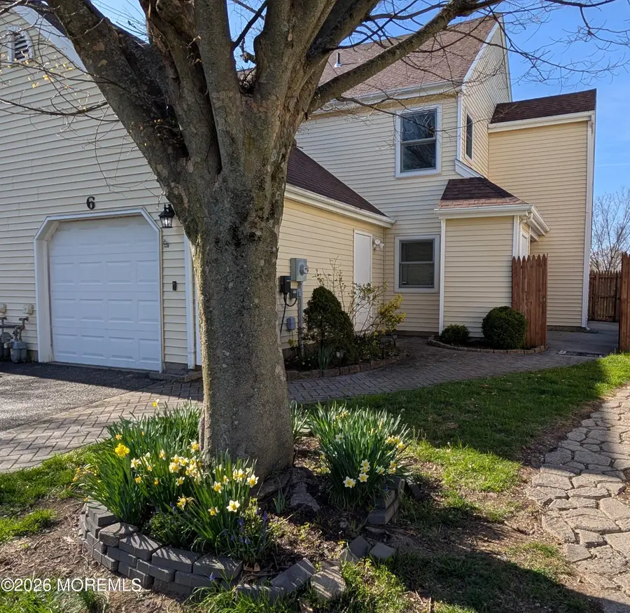 6 Kilmer Court, Freehold, NJ 07728 - #3