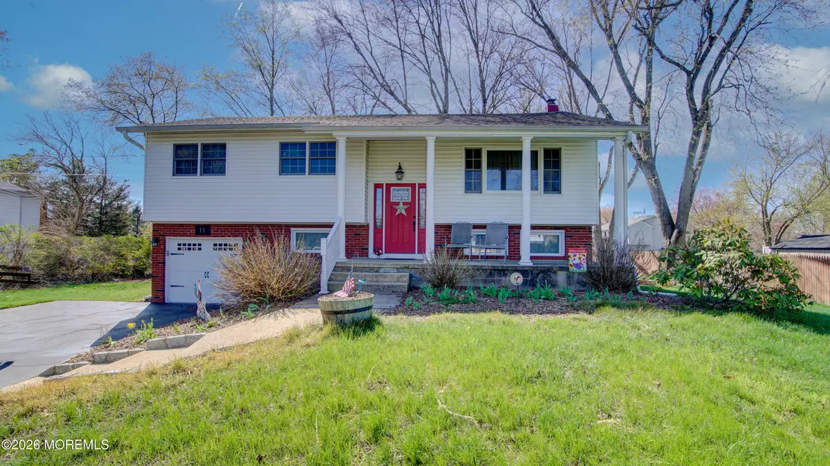 11 Sheffield Drive, Manalapan, NJ 07726 - #1