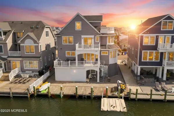 417 Delray Drive, Lavallette, NJ 08735