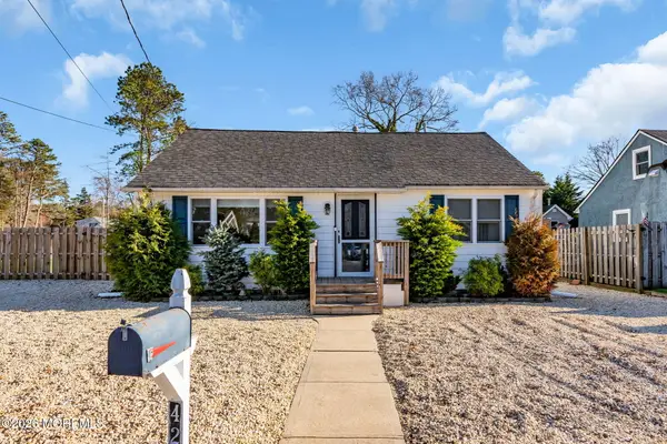 421 Forrest Avenue, Lanoka Harbor, NJ 08734