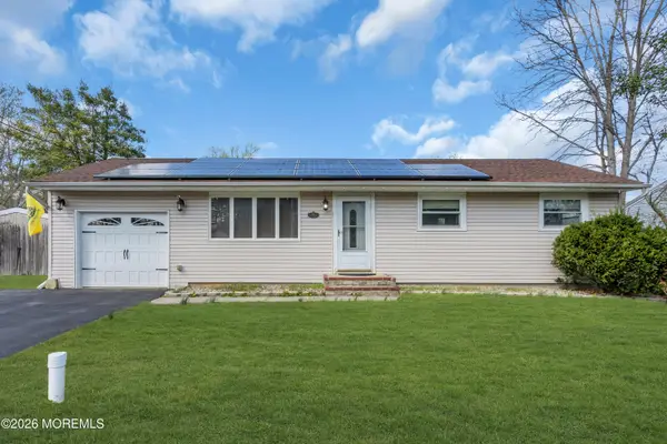 17 Anchorage Boulevard, Berkeley, NJ 08721