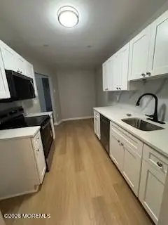 140 Amberly Drive #J, Englishtown, NJ 07726