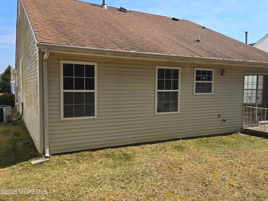 17 Trent Drive, Toms River, NJ 08757 - #3