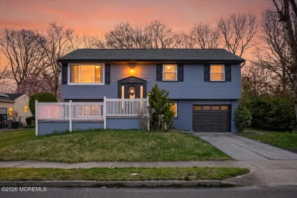 7 Cooper Drive, Somers Point, NJ 08244