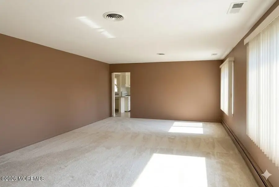 7 Pavilion Street, Toms River, NJ 08757 - #2