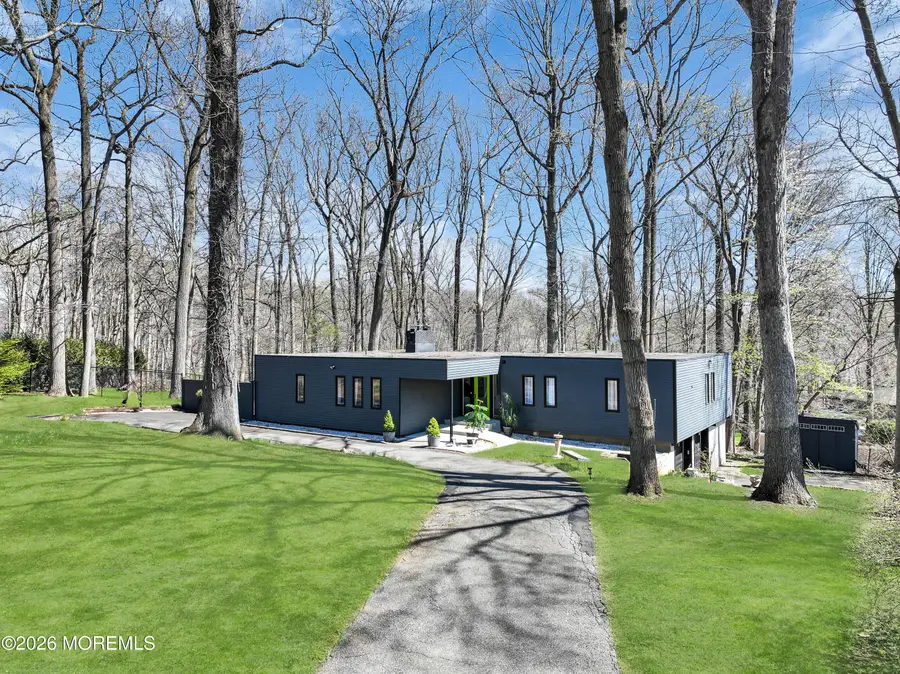 19 Parkway Place, Holmdel, NJ 07733 - #2