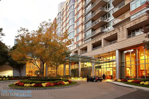 8100 River Road #209, North Bergen, NJ 07047