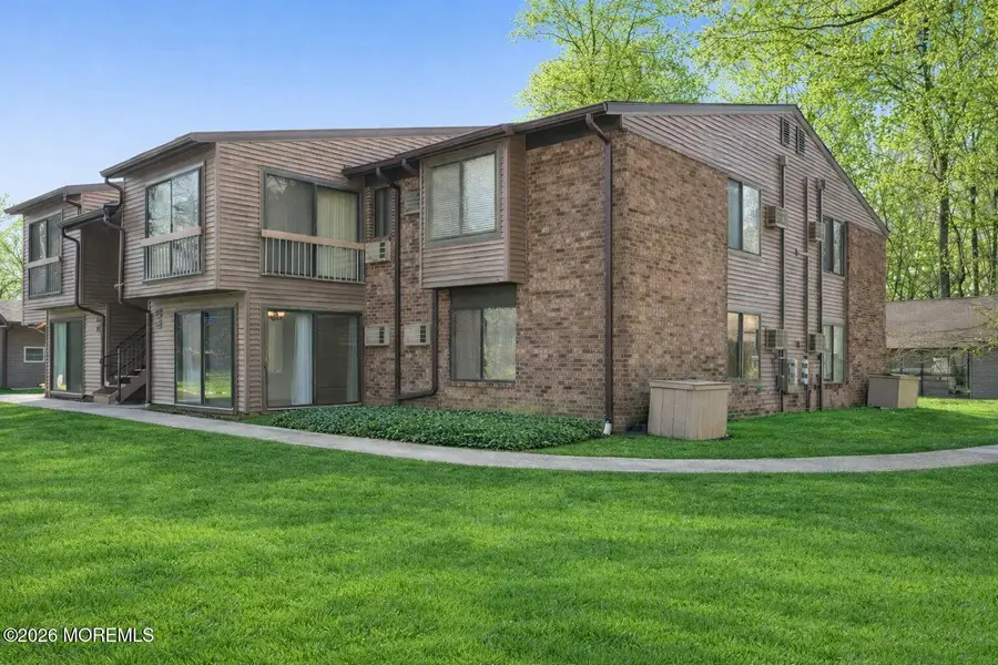 93 Lexington Court, Red Bank, NJ 07701 - #3