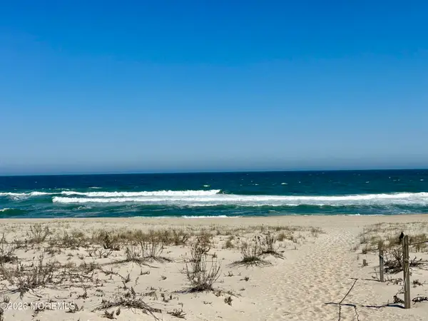 5 Windward Road, Long Beach Twp, NJ 08008