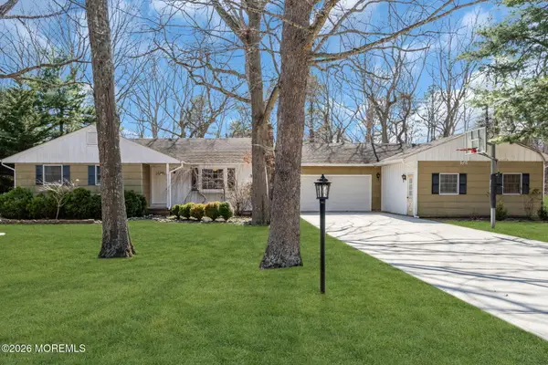 330 Thomas Avenue, Little Egg Harbor, NJ 08087