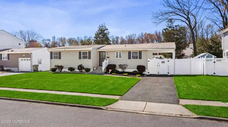 27 Lafayette Drive, Hazlet, NJ 07730 - #2