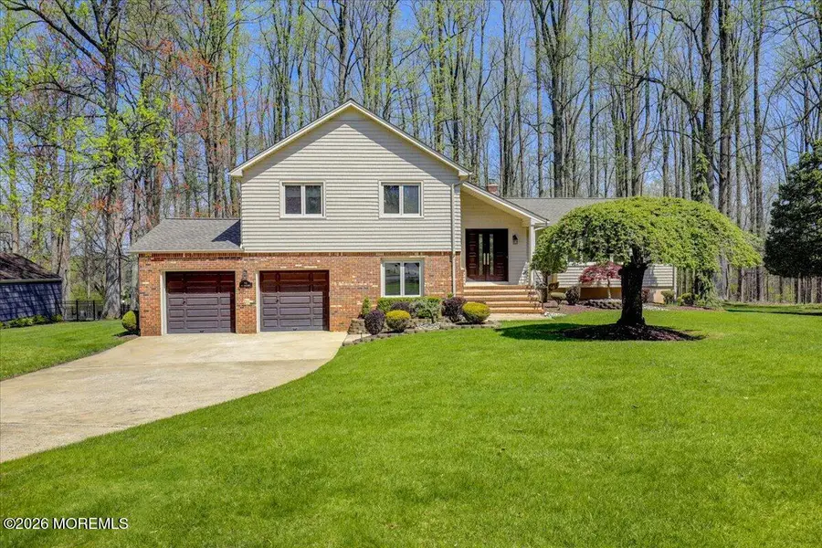 92 Fox Chase Court, Freehold, NJ 07728 - #3