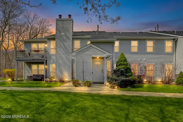 369 Yorkshire Place, Morganville, NJ 07751