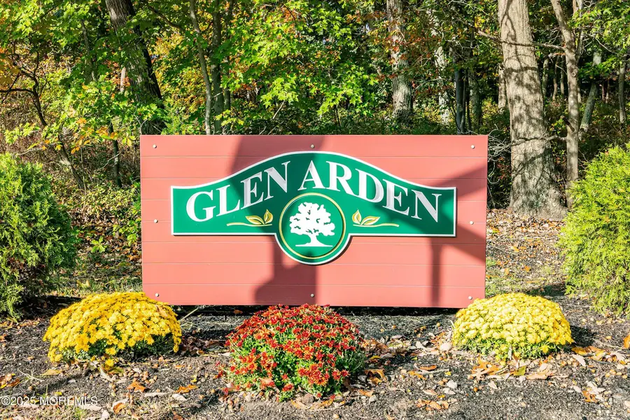 10 Cove Court, Howell, NJ 07731 - #2