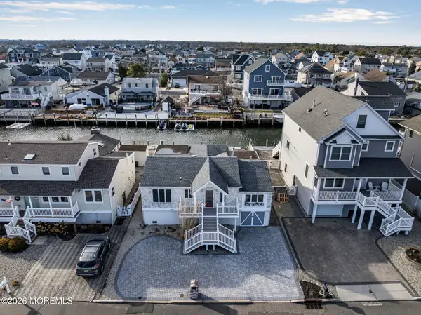 40 Anchorage Drive, Toms River, NJ 08753